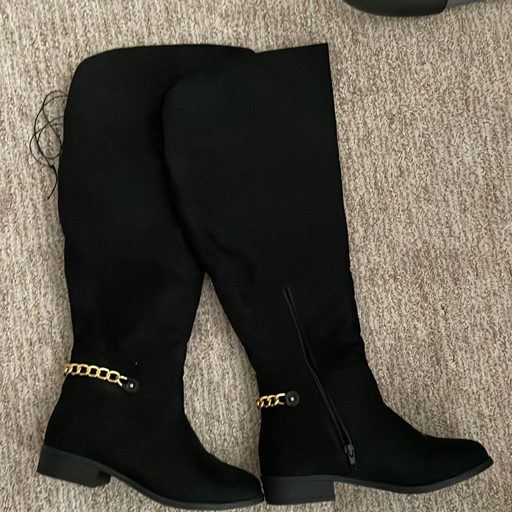 Brand new knees high boots